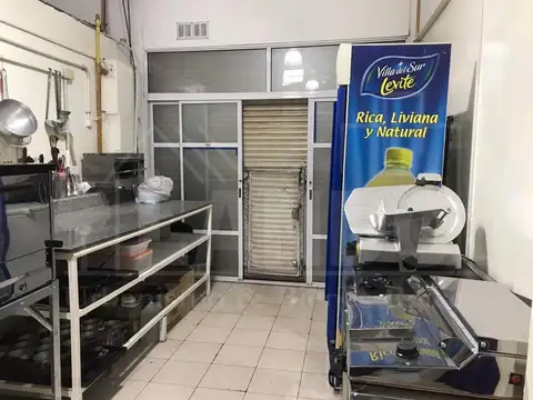 Local en Venta en Villa Luzuriaga, USD 90.000