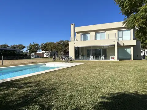Casa en Venta en Puertos - Barrio Vistas, USD 325.000