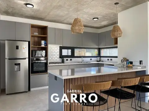 Casa en venta en Barrio Álamos 2, Pinamar.