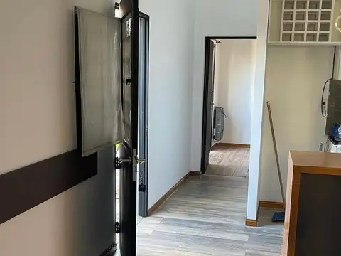 Depto Tipo Casa en Alquiler en Ituzaingo Norte, $ 900.000