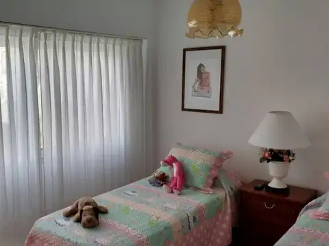 Departamento 4 ambientes con 3 baños