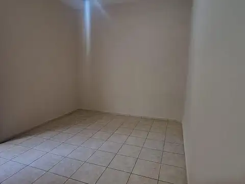 Depto Tipo Casa en Alquiler de 2 dormitorios
