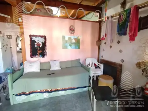 Casa en lote propio de 10x30/ zona residentes permanente.