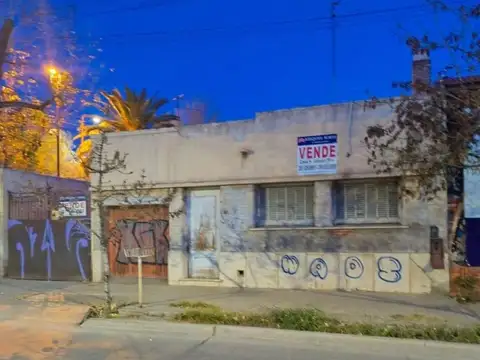 GRAN OPORTUNIDAD VENTA DE TERRENO/GALPON EN CIUDAD