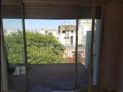 Departamento Monoambiente con doble Ventilación, y Balcón Terraza, Barrio Norte
