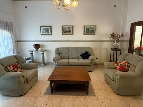 25 De Mayo 226-230