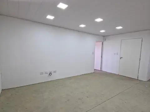 Galpon en Alquiler en Altos Residencial, USD 2.790