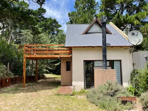 Punta Indio e/37 y 38