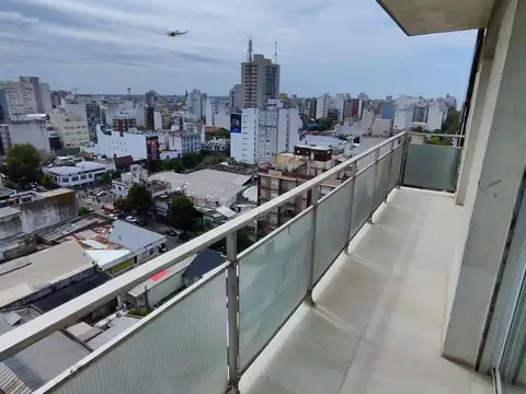 Departamento en venta 4 ambientes con Cochera Reciclado
