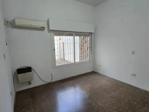 Depto Tipo Casa en Venta en Parque Chas, USD 220.000