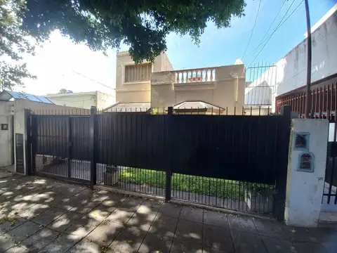 Venta PH 4 ambientes cochera terraza Villa Lynch