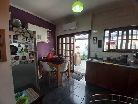Depto Tipo Casa en Venta con 1 cocheras