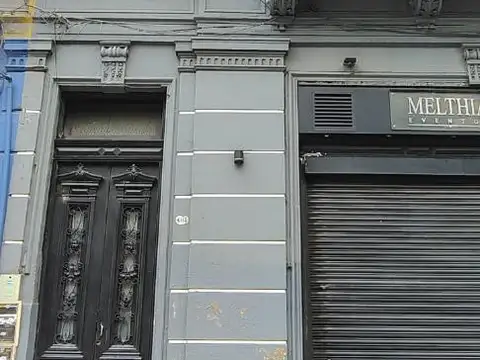 Avenida Almirante Brown 600