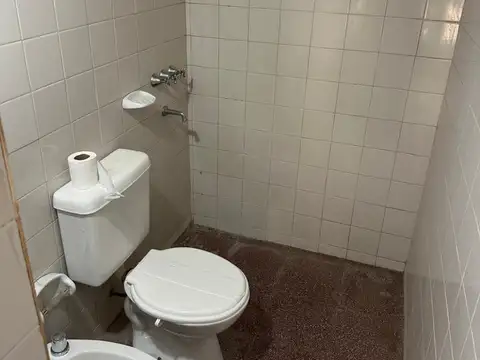 Casa en Alquiler con 1 cochera