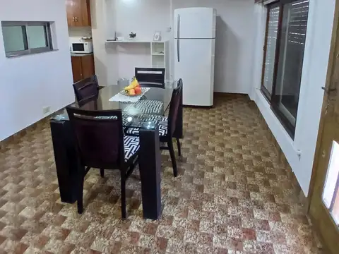 Local en Venta en Bernal Oeste, USD 500.000