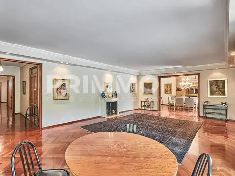 VENTA DEPARTAMENTO  piso de 6 amb - Libertador 2800, Palermo Chico