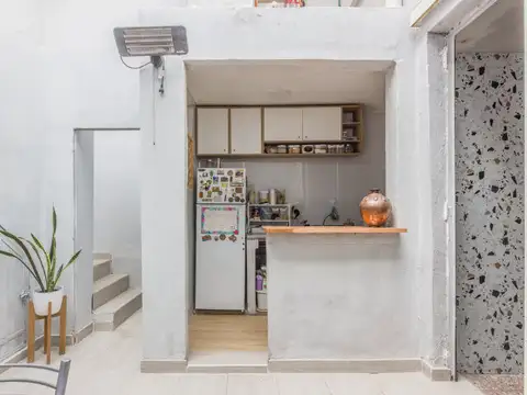 Cervantes 1200 , Piso 0