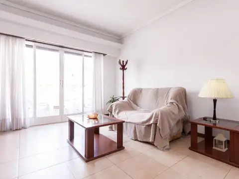 Depto Tipo Casa en Venta en Valentín Alsina, USD 110.000