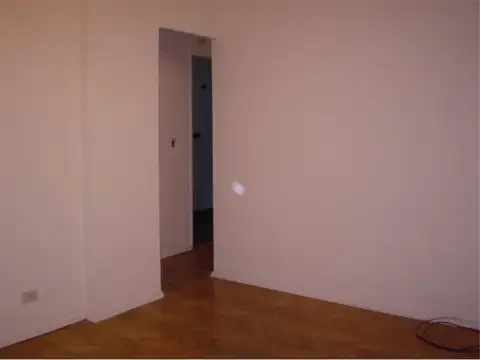 Muy Buen Departamento de 2 Amb Excelente ubicacion