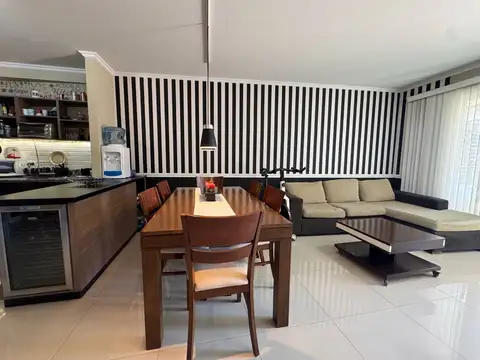 Departamento 3 ambientes en barrio Miradores de la Bahia