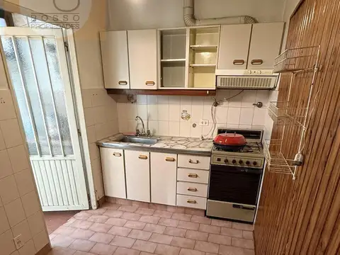 Depto Tipo Casa en Venta en Ramos Mejia Sur, USD 55.000