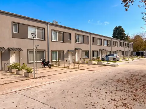 Don Torcuato - Condominio Village Estrada 1797. Esquina Bolivia - DUPLEX A ESTRENAR. 3 DORM.JARDIN.PARRILLA