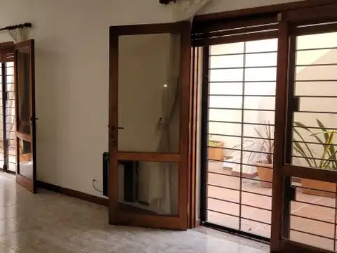 Casa en Venta en Arroyito, USD 156.500