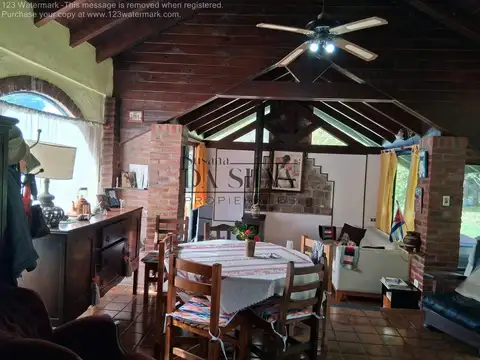 Ccem, Calle Ombu Y Abetos