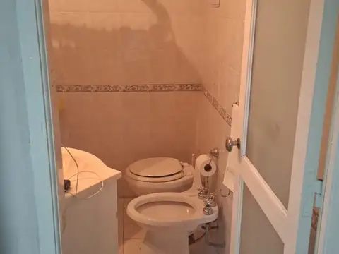 Departamento 5 ambientes con 2 baños