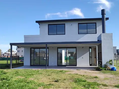 Casa en  venta Barrio San Pablo Pilar