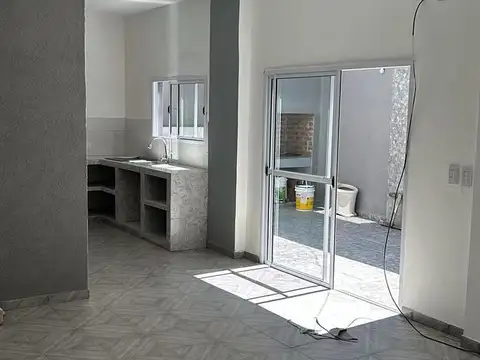 Depto Tipo Casa en Venta de 2 dormitorios