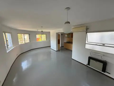 Depto Tipo Casa en Venta 26 años