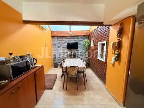 Depto Tipo Casa en Venta 25 años