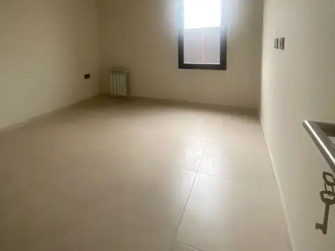 Venta dúplex 2 dormitorios mas escritorio en docta