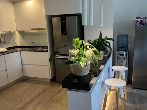 Departamento en Alquiler con 1 cocheras