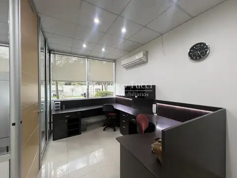 Oficina de 3 ambientes en Parque Leloir