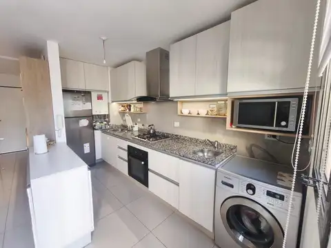 Departamento 2 Dormitorios con Cochera y pileta - Solares de Santa Maria 3