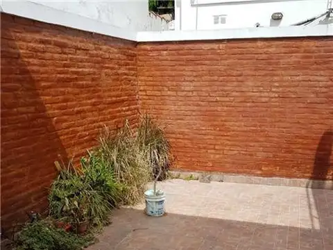 Depto Tipo Casa en Alquiler en Lomas de Zamora, $ 850.000