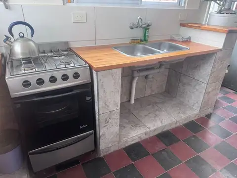 Depto Tipo Casa en Venta en Berazategui, USD 65.000