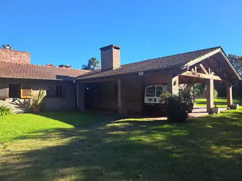 Casa en Alquiler de 4 dormitorios