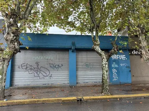 LOCAL CENTRICO