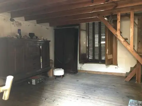 Depto Tipo Casa 4 ambientes con 2 baños