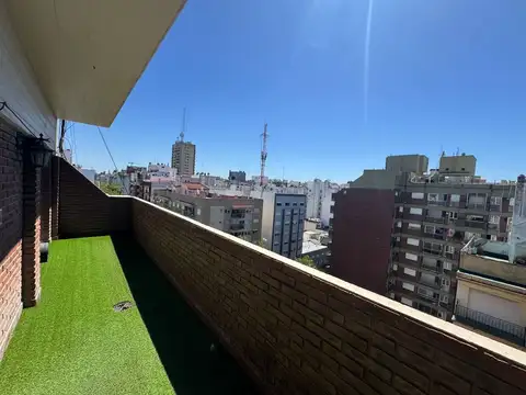 2 AMBIENTES CON TERRAZA Y COCHERA - ALFAR 51