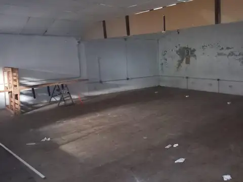 Galpón en Rosario - Trifásica - Dos Plantas