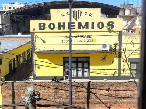 Depto Tipo Casa en Venta al Este