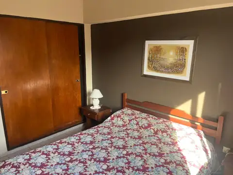 Casa 7 ambientes con 3 baños