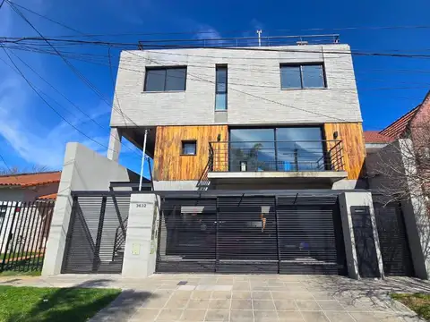 DUPLEX DE 4 AMBIENTES A ESTRENAR CON COCHERA Y TERRAZA EN PLANTA ALTA EN VENTA. CARAPACHAY