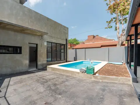 Casa 4 ambientes con 3 baños