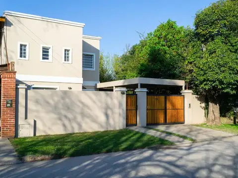 Casa en venta - El Trébol Ezeiza