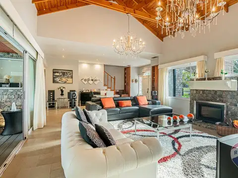 Casa en Venta en Campos De Roca, USD 450.000